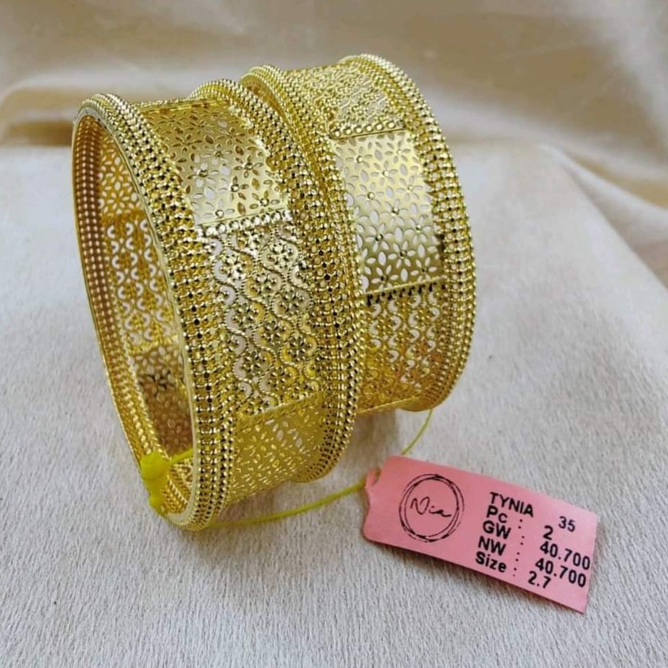 22 carat gold traditional ladies bangles RH-LB928