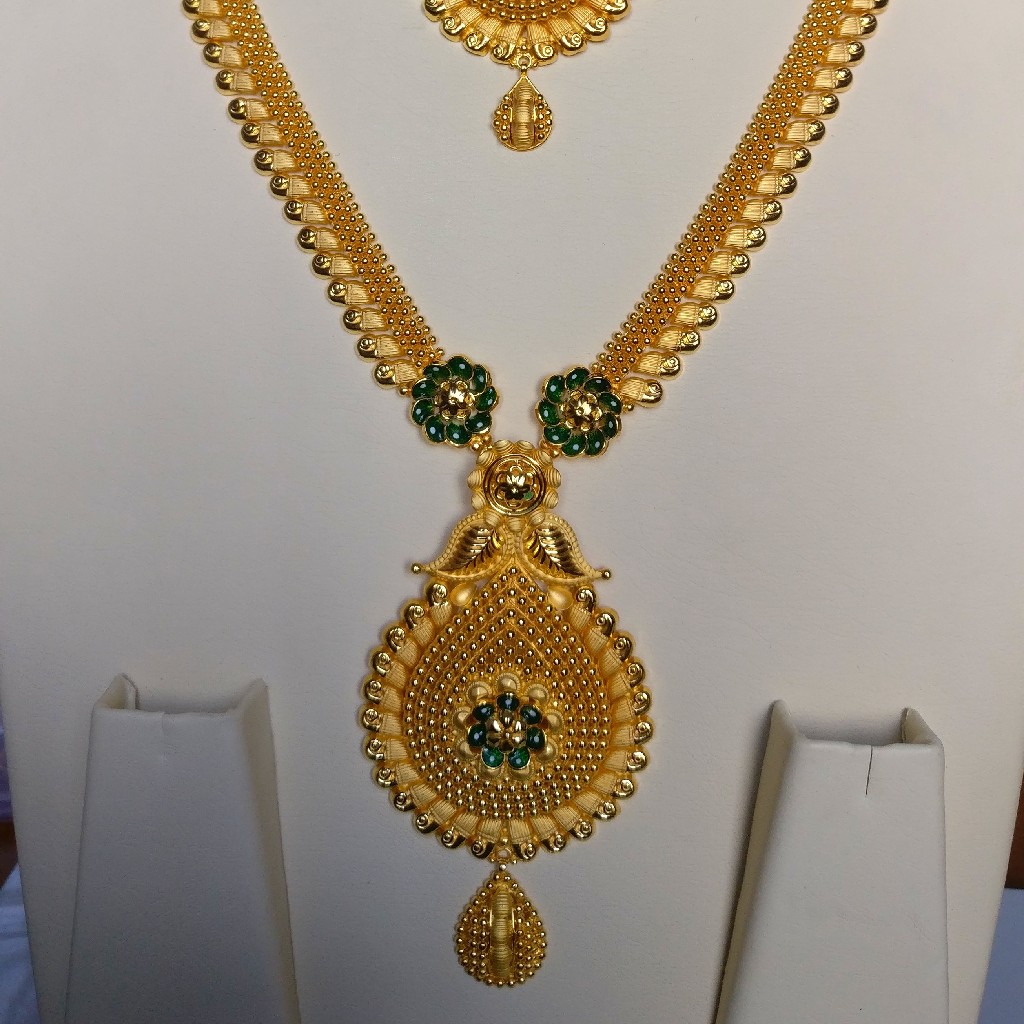 22 kt gold Haram and Necklace