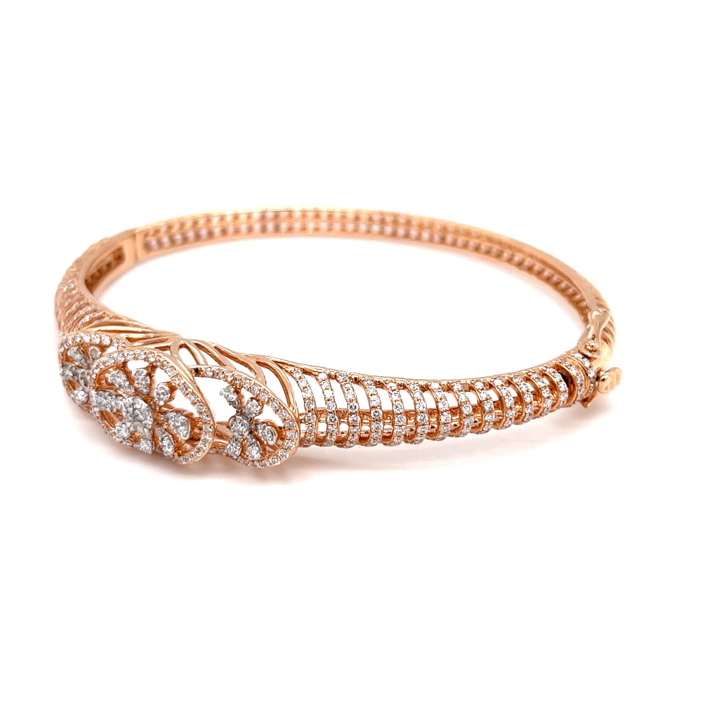 Fancy diamond bracelet for casual everyday wear in hallmark gold