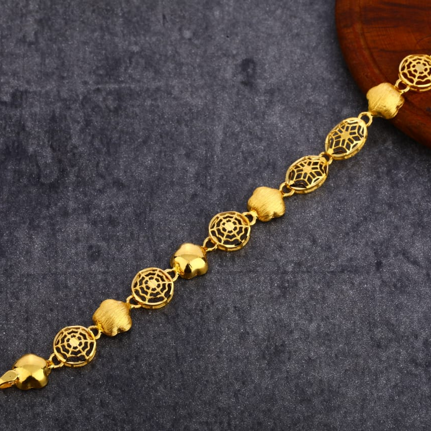 916 Gold Ladies Hallmark Designer Bracelet LPBR77