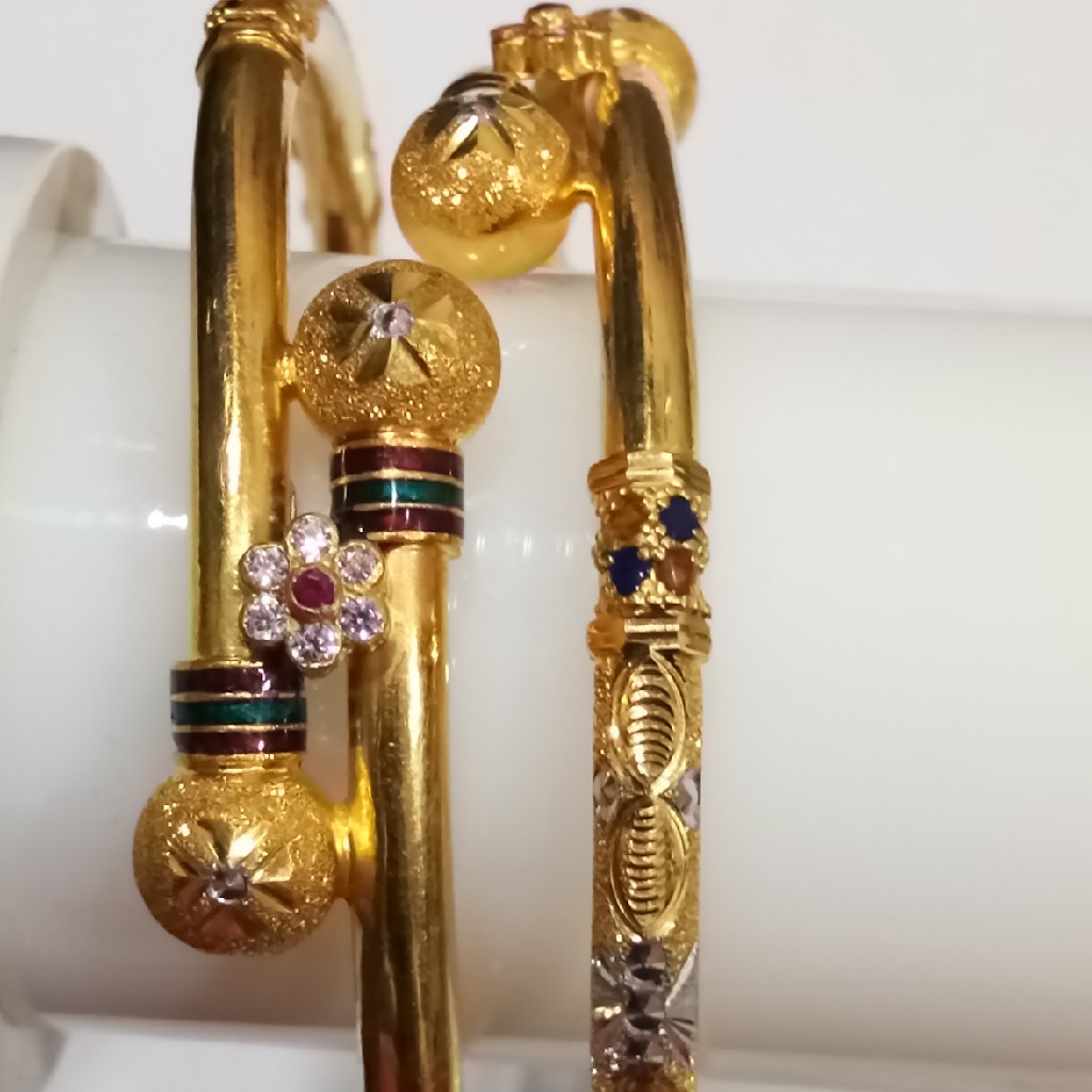 916 Antique Para Bangle SG-189