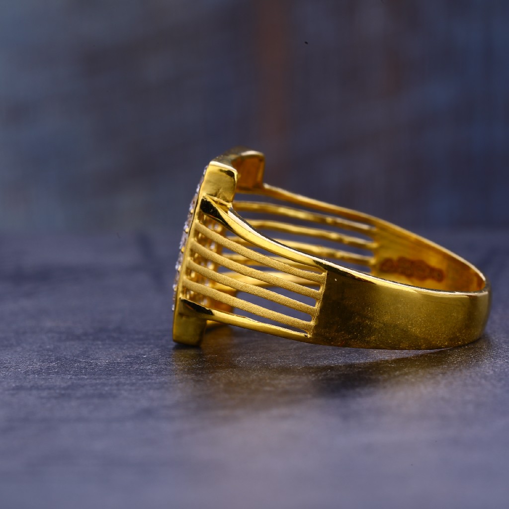 916 Gold Cz Exclusive Men's  Ring MR664
