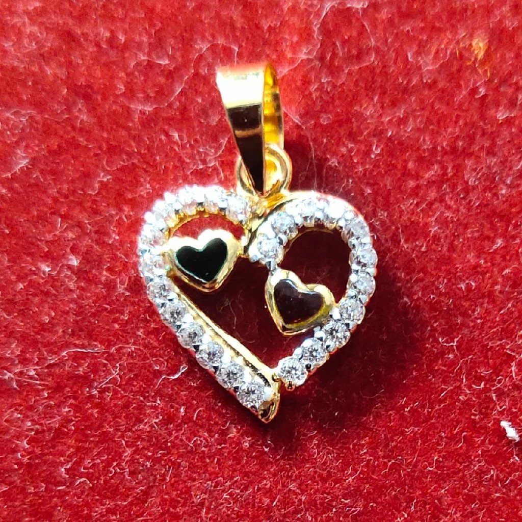 22K Heart shaped Cz pendant