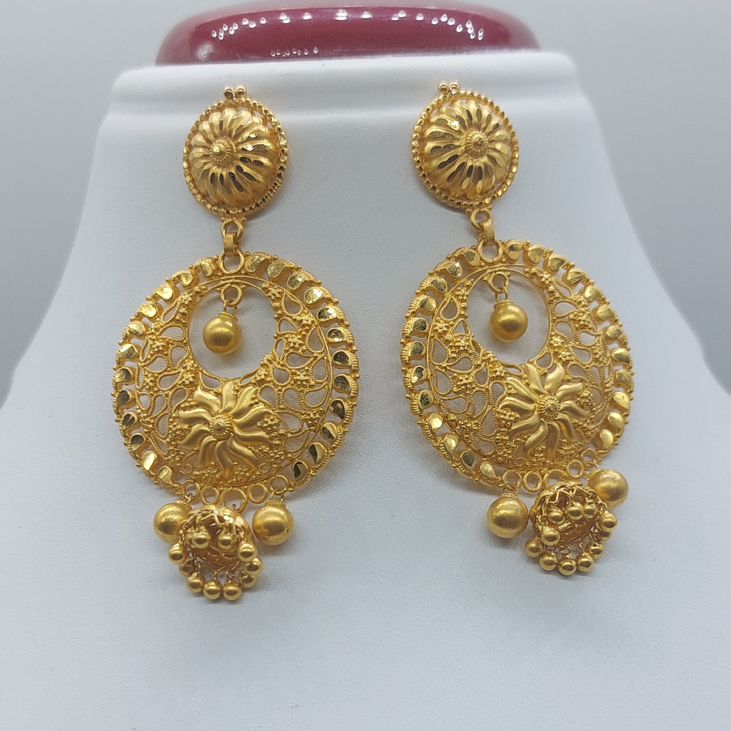 Gold Traditional earrings