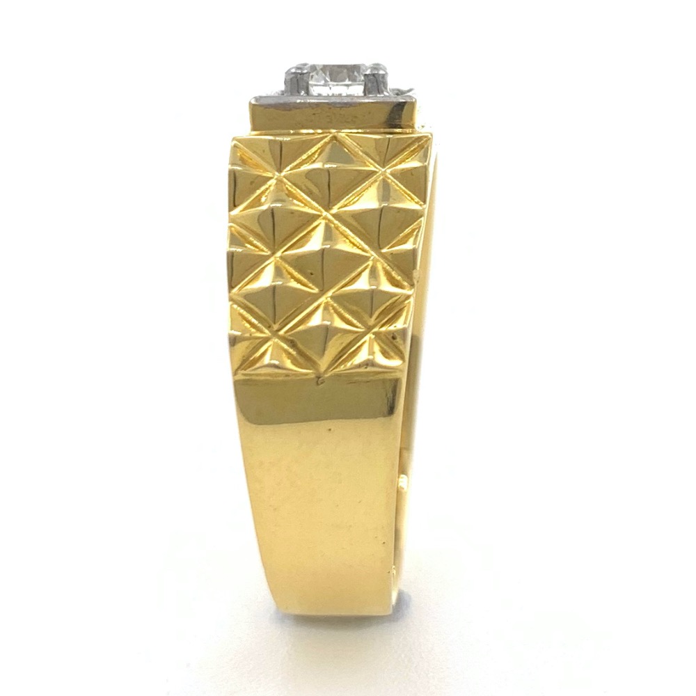 18kt / 750 yellow gold rajwada style solitaire diamond gents ring 9gr14