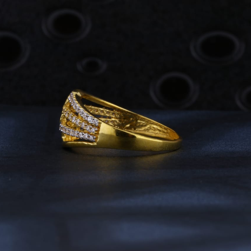 22KT Gold CZ Hallmark Designer Ladies Ring LR1486