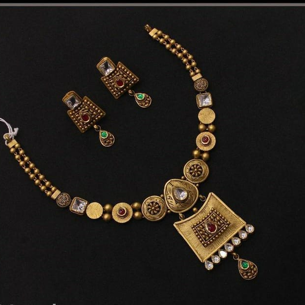 916 gold antique with big pendant and henging necklace set for ladies