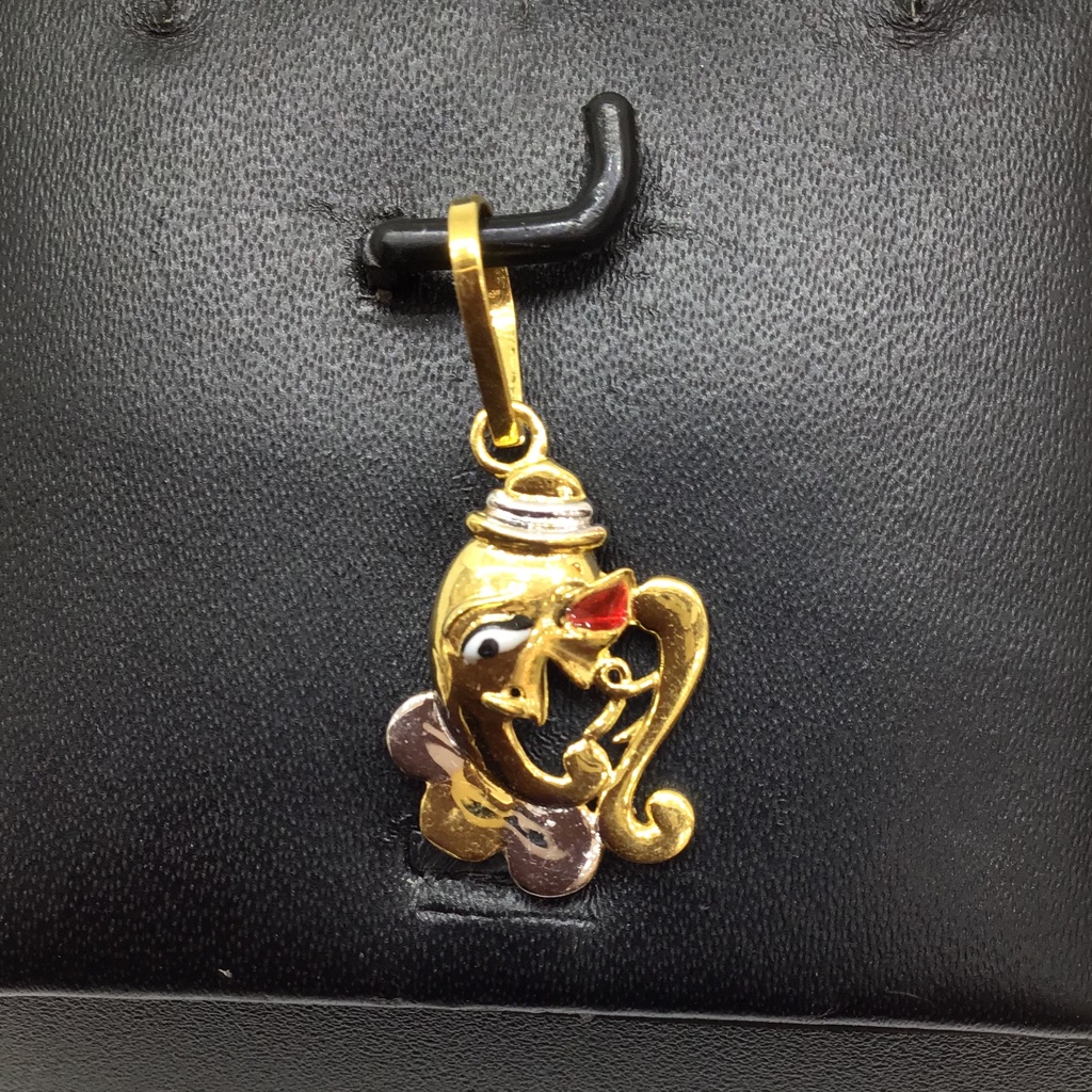 Designed gold ganeshji pendant