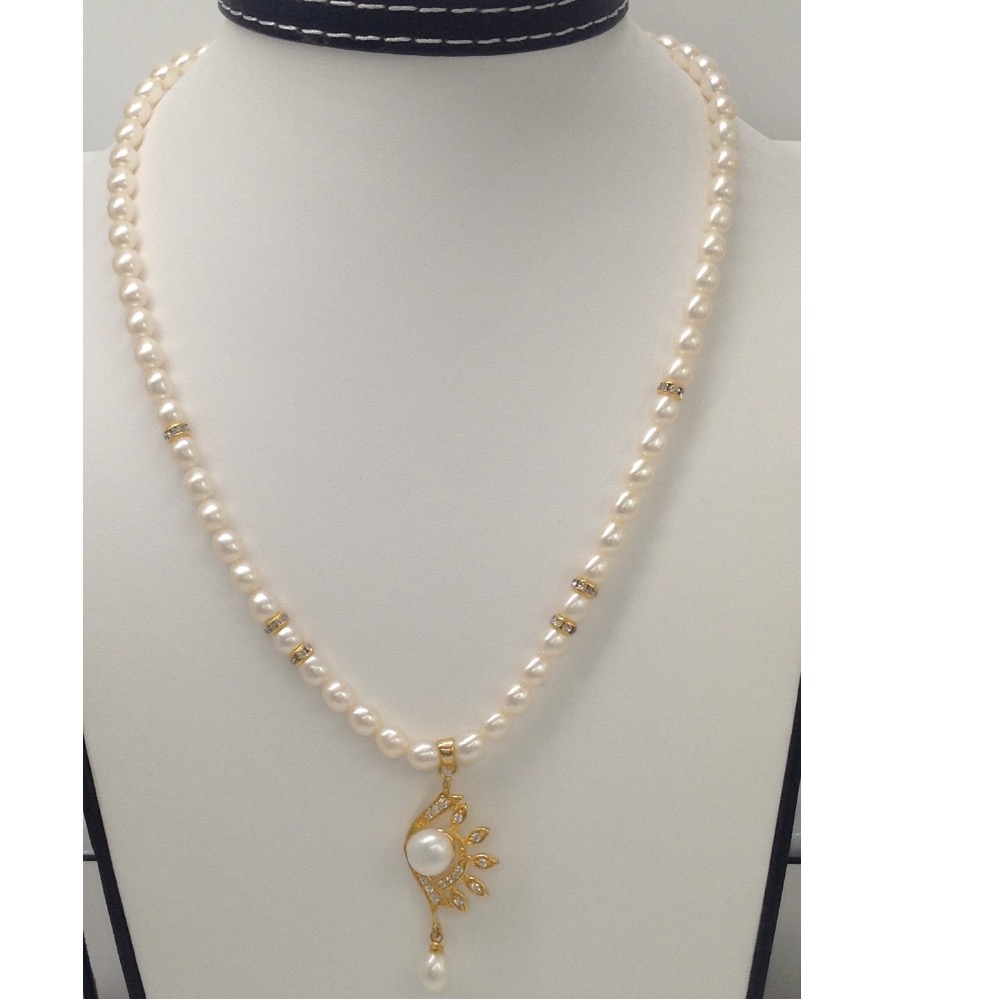 White cz and pearls pendent set with oval pearls mala jps0099
