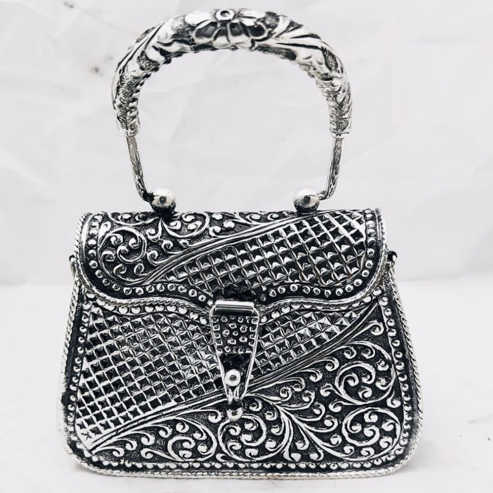 925 pure silver ladies clutch with handle in fine nakashii po-164-10