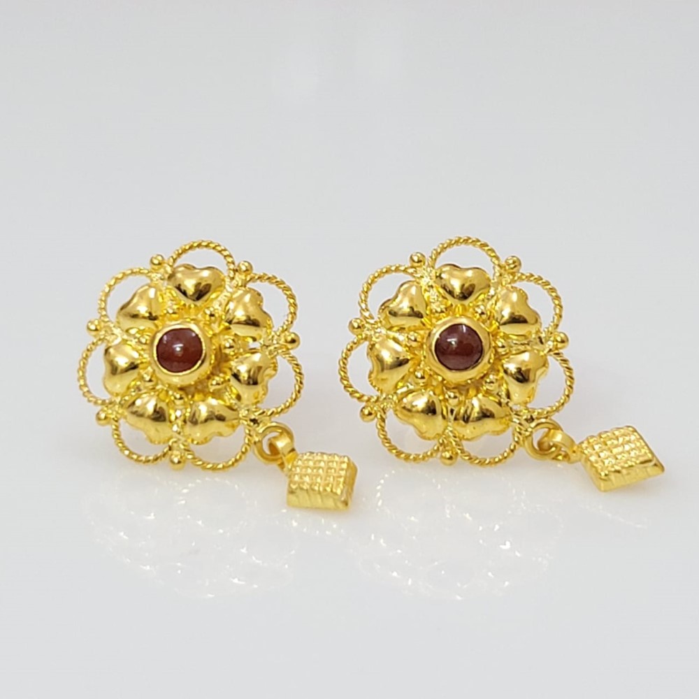 18k Yellow Gold Classic Handmade Earrings