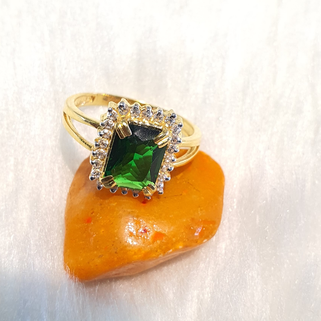 916 22K Gold Emerald Cut Lab Green Diamond Ring