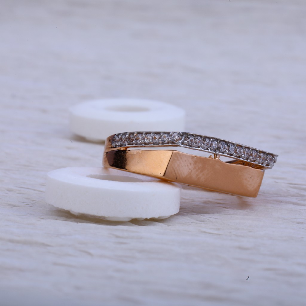 18kt Rose Gold Hallmark Ring RMR30