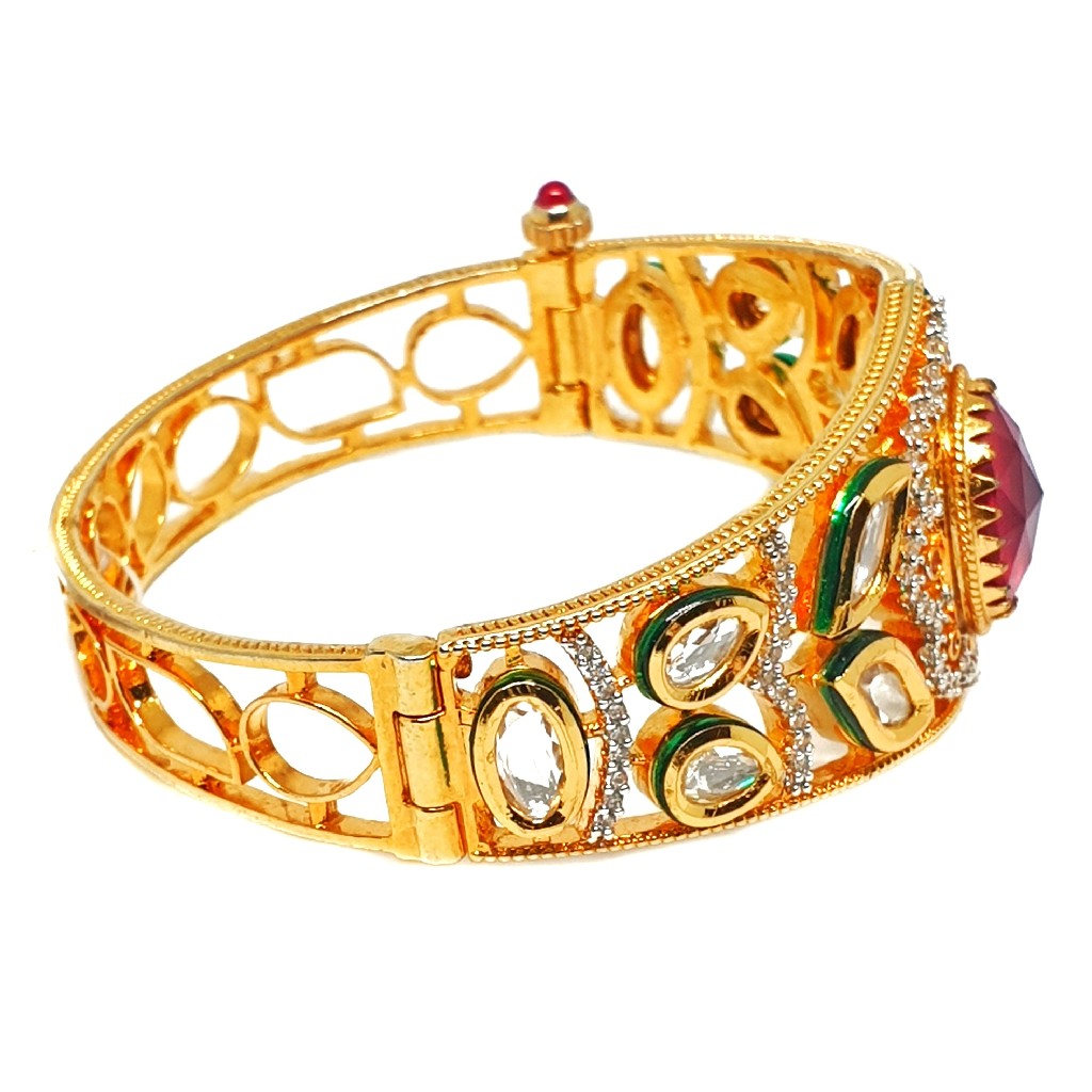 One gram gold forming antique bracelet mga - bge0100