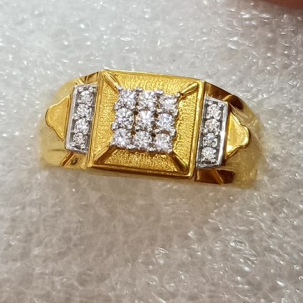 22k(916) Fancy Gents Diamond Ring