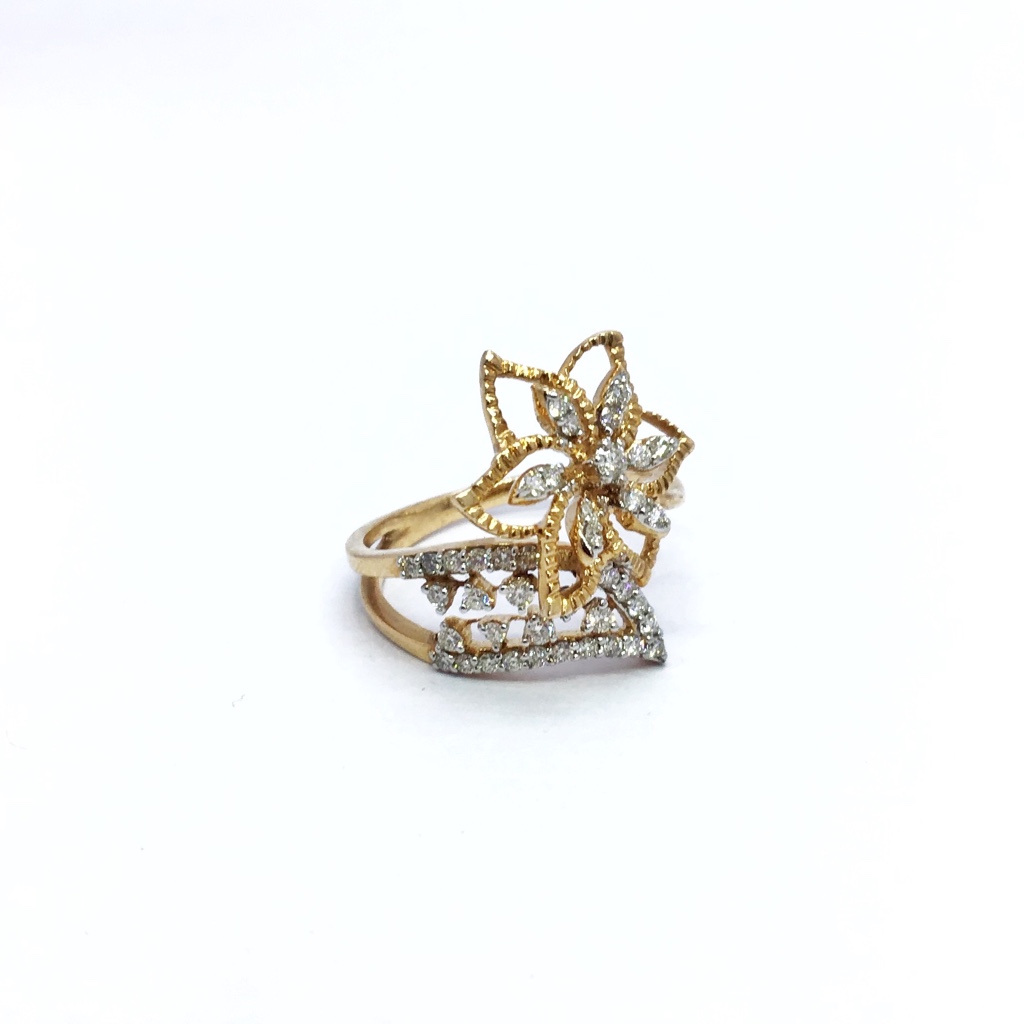 REAL DIAMOND FANCY FLOWER RING