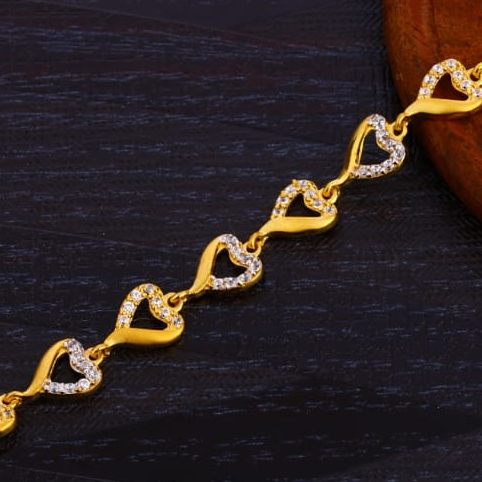 916 Gold Ladies Stylish Bracelet LB366