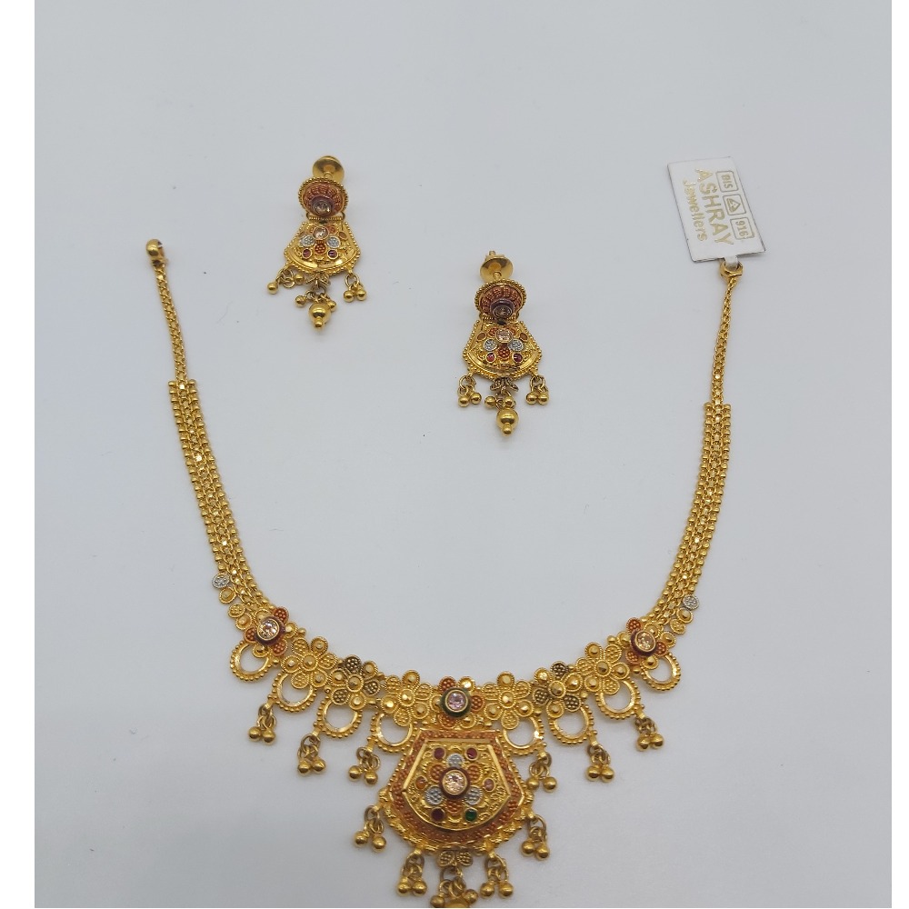 Gold fancy Necklace Set