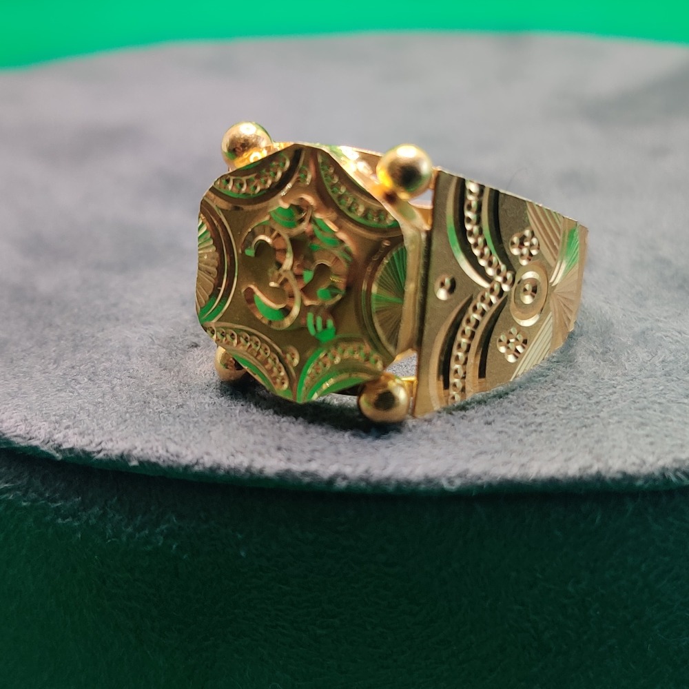 Gold handmade design ring