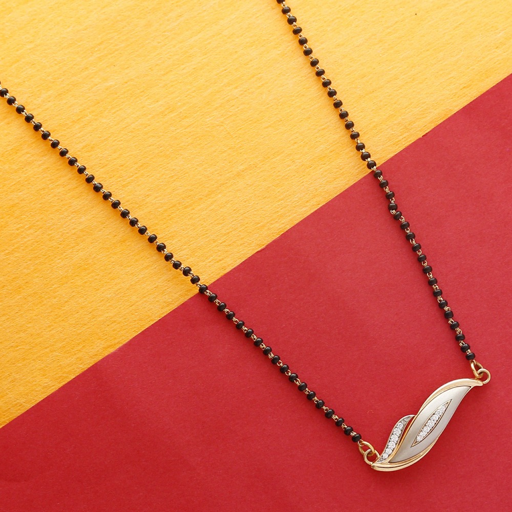 Stylish gold 18kt mangalsutra design 