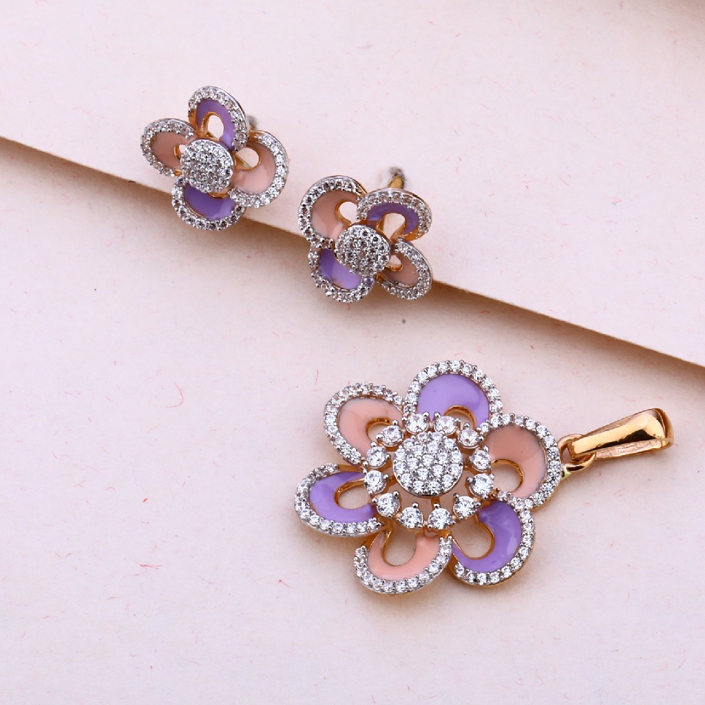 750 Rose Gold Women's Stylish Pendant Set RPS156
