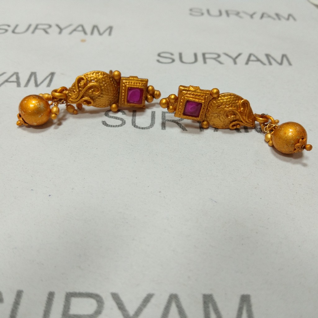 Antique necklace set