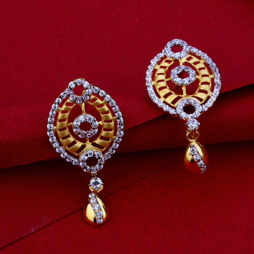 Buy quality 916 CZ Gold Hallmark Necklace Set LN20 in Ahmedabad