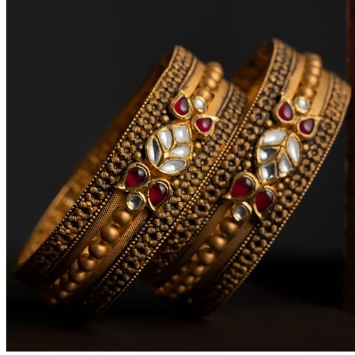 antique bangle 916