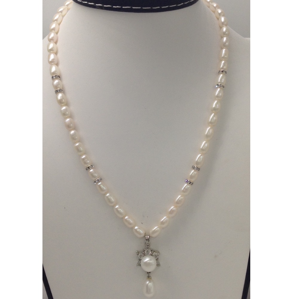 freshwater pearls pendent set with oval pearls mala jps0036