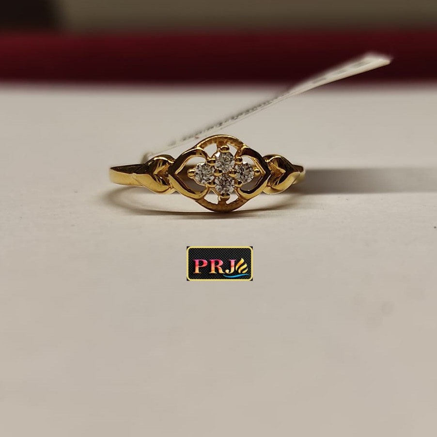 Ladies casting ring