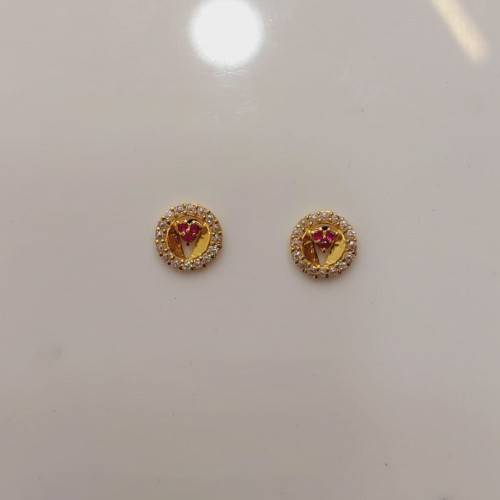 Gold regal Round earring