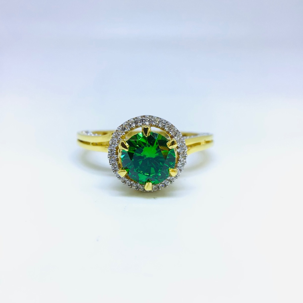 FANCY GREEN STONE GOLD RING
