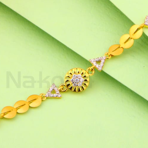 916 Gold Ladies Delicate Bracelet LB540