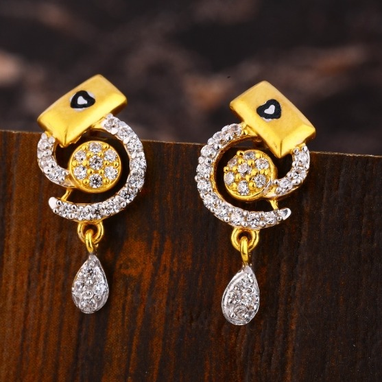 22 carat gold fancy ladies earrings RH-LE612