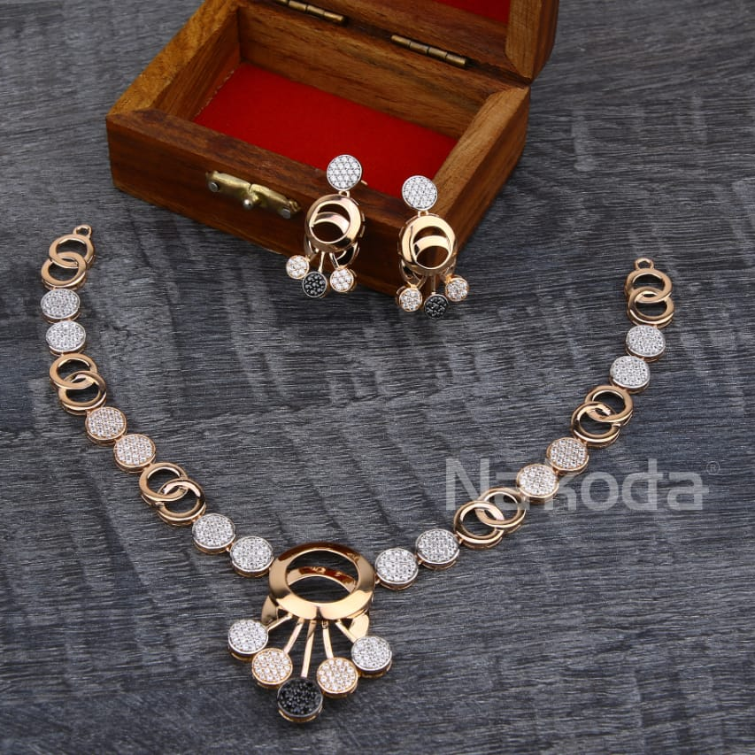 750 Rose Gold Ladies Fancy Necklace Set RN342