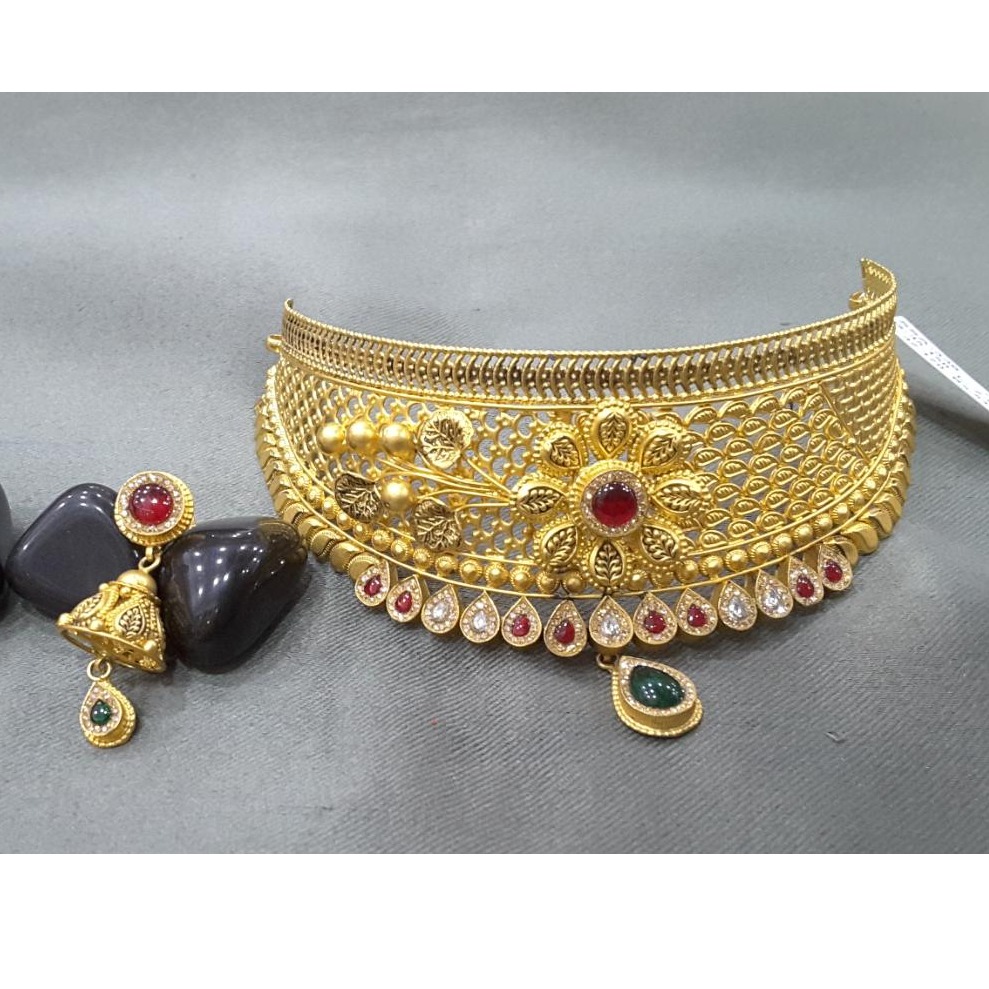916 gold ruby and panna choker necklace set
