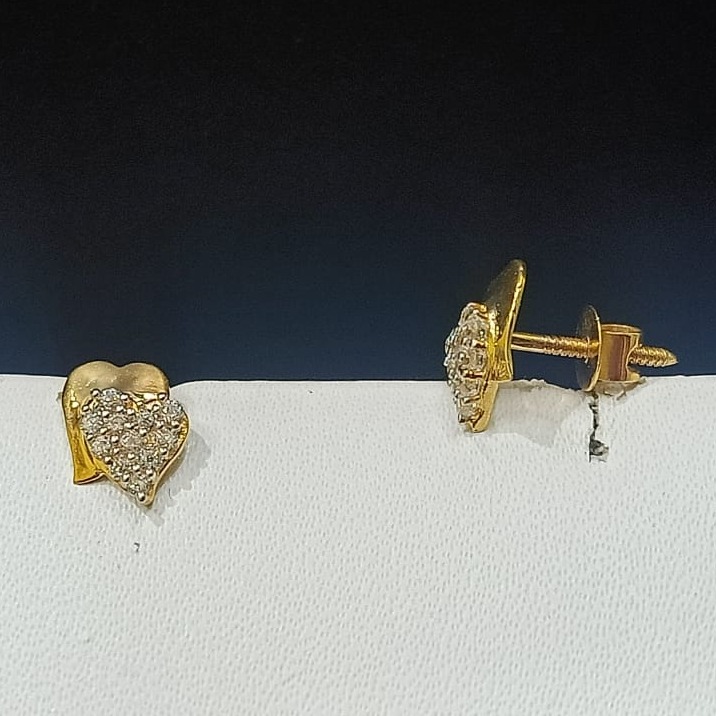 18CT Gold Double Heart Design Earring 