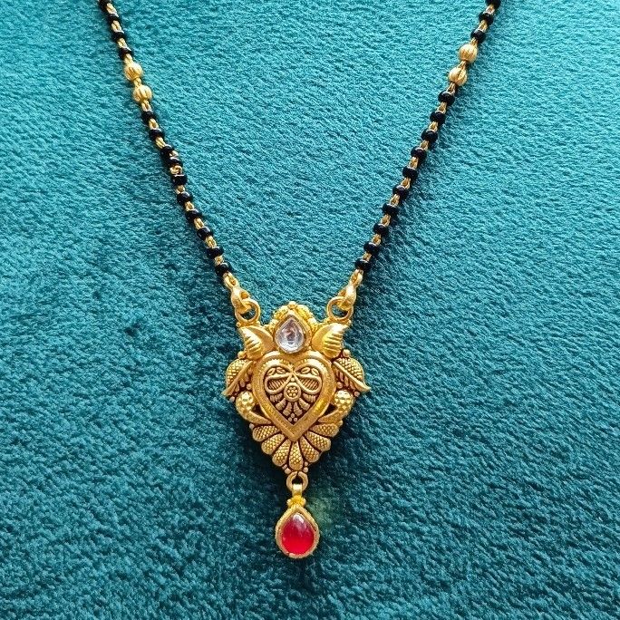 Handmade on sale gold mangalsutra