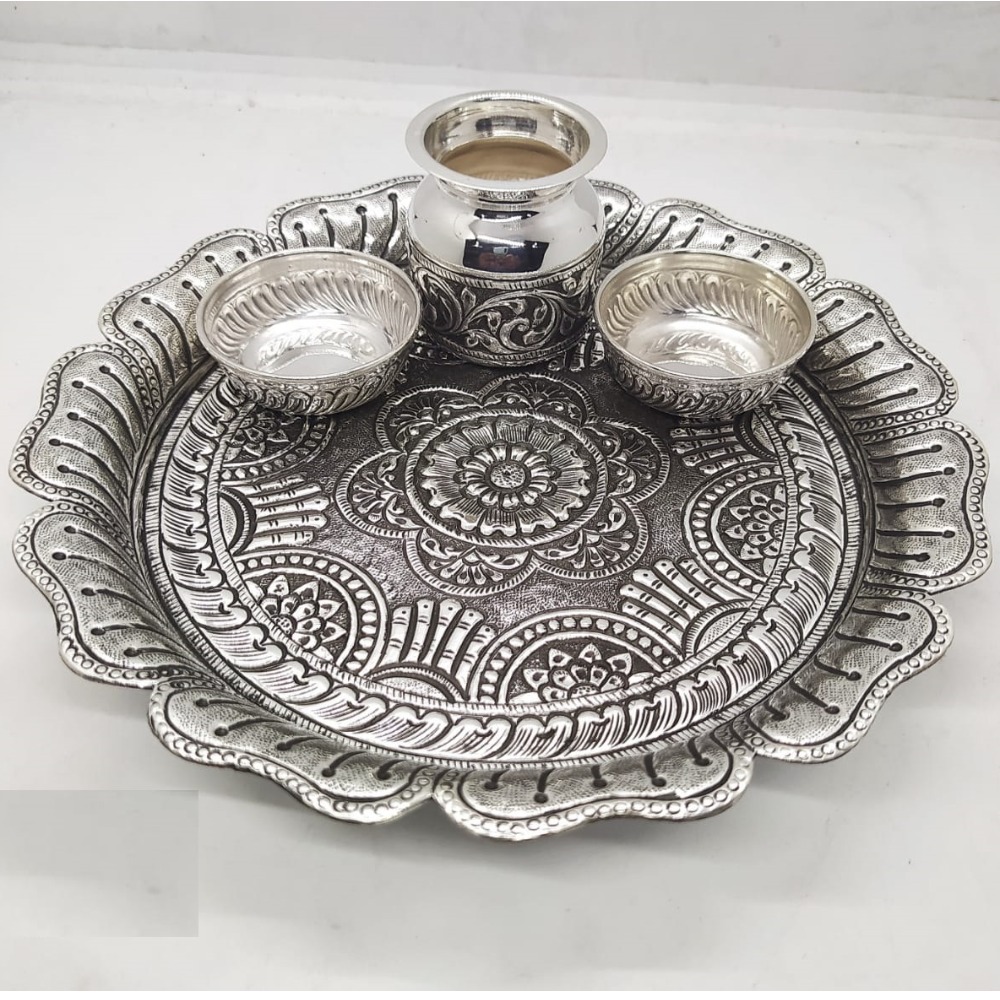 Buy quality puran floral shaped aarta thali in hallmarked silver in New ...