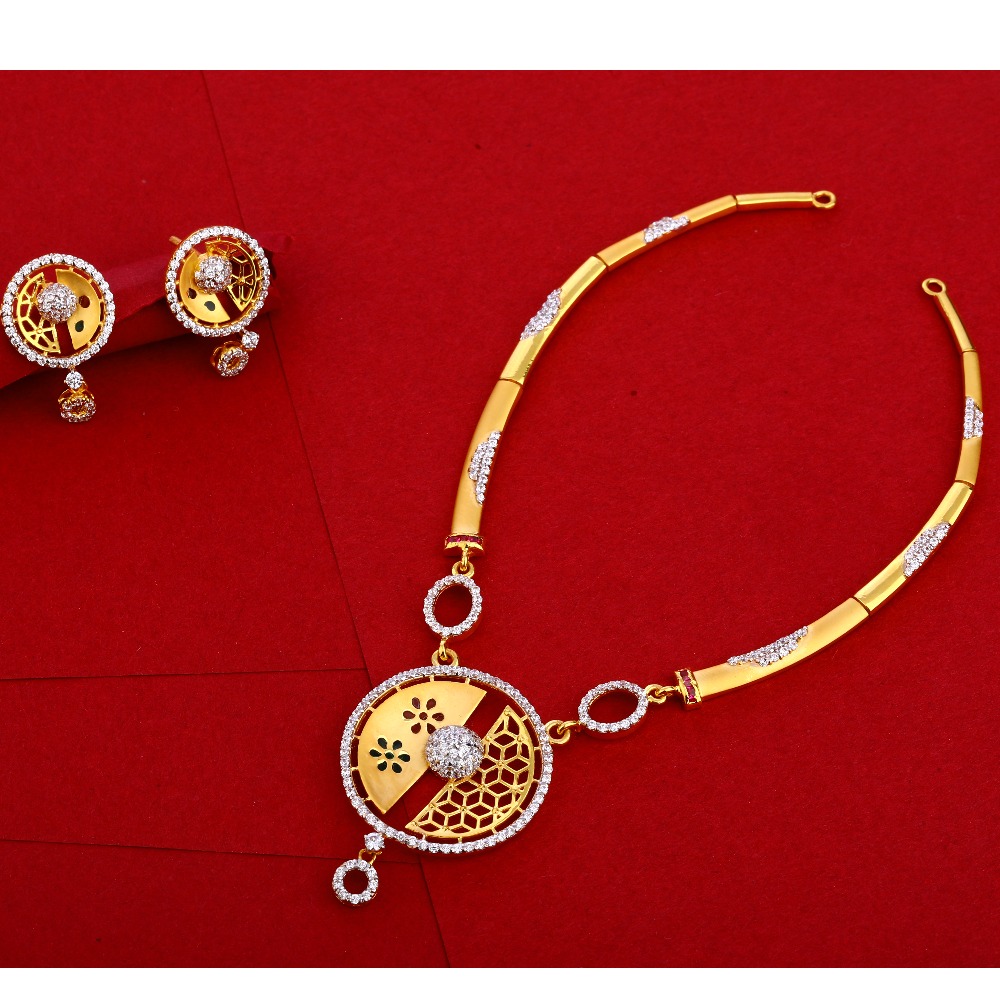 22KT Gold Hallmark Delicate Necklace Set LN185
