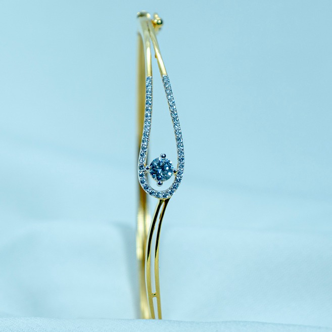 Women gold bracelet  lB1-528