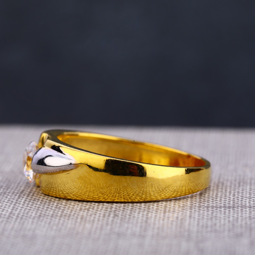 916 Gold Gentlemen's Delicate Hallmark  Single Stone Ring MSR100