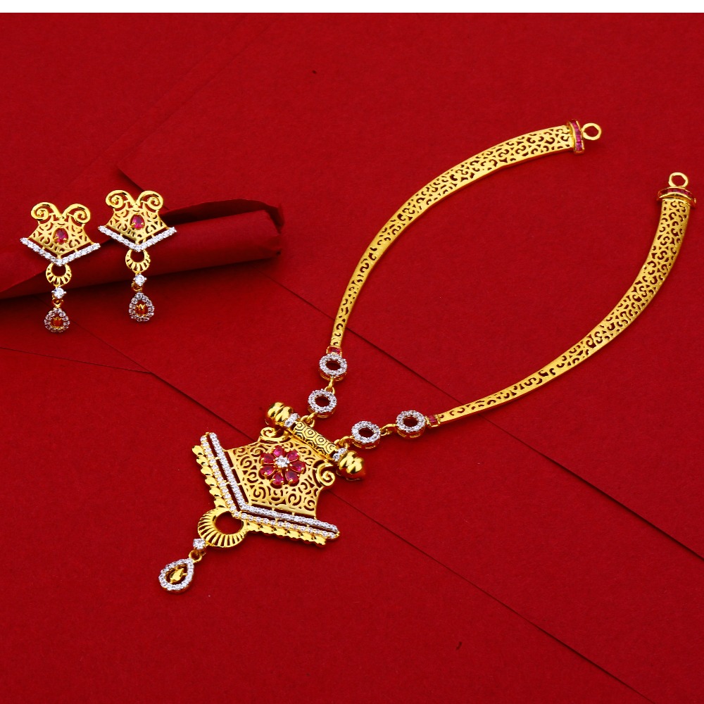 916 Gold Women's Designer Hallmark Necklace Set LN144