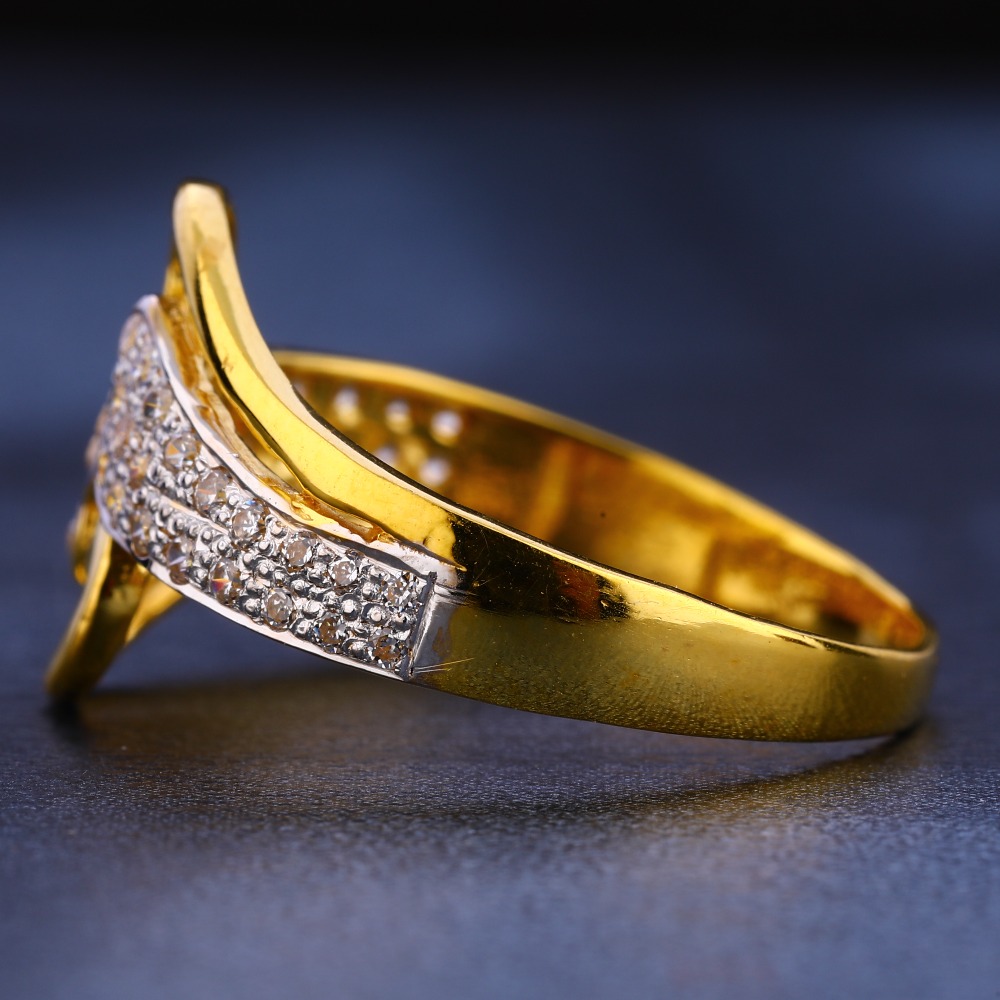 916 Gold Cz Designer Ladies Ring LR248