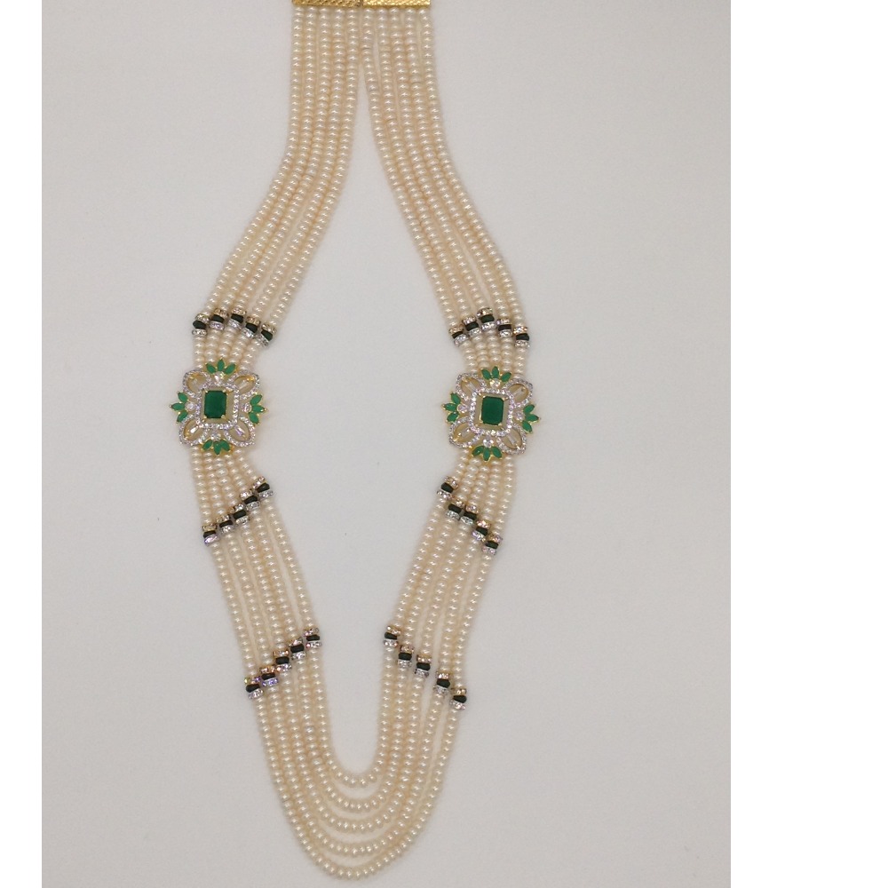 White And Green CZ Brooch Set With 5 Lines Flat Pearls Mala JPS0480