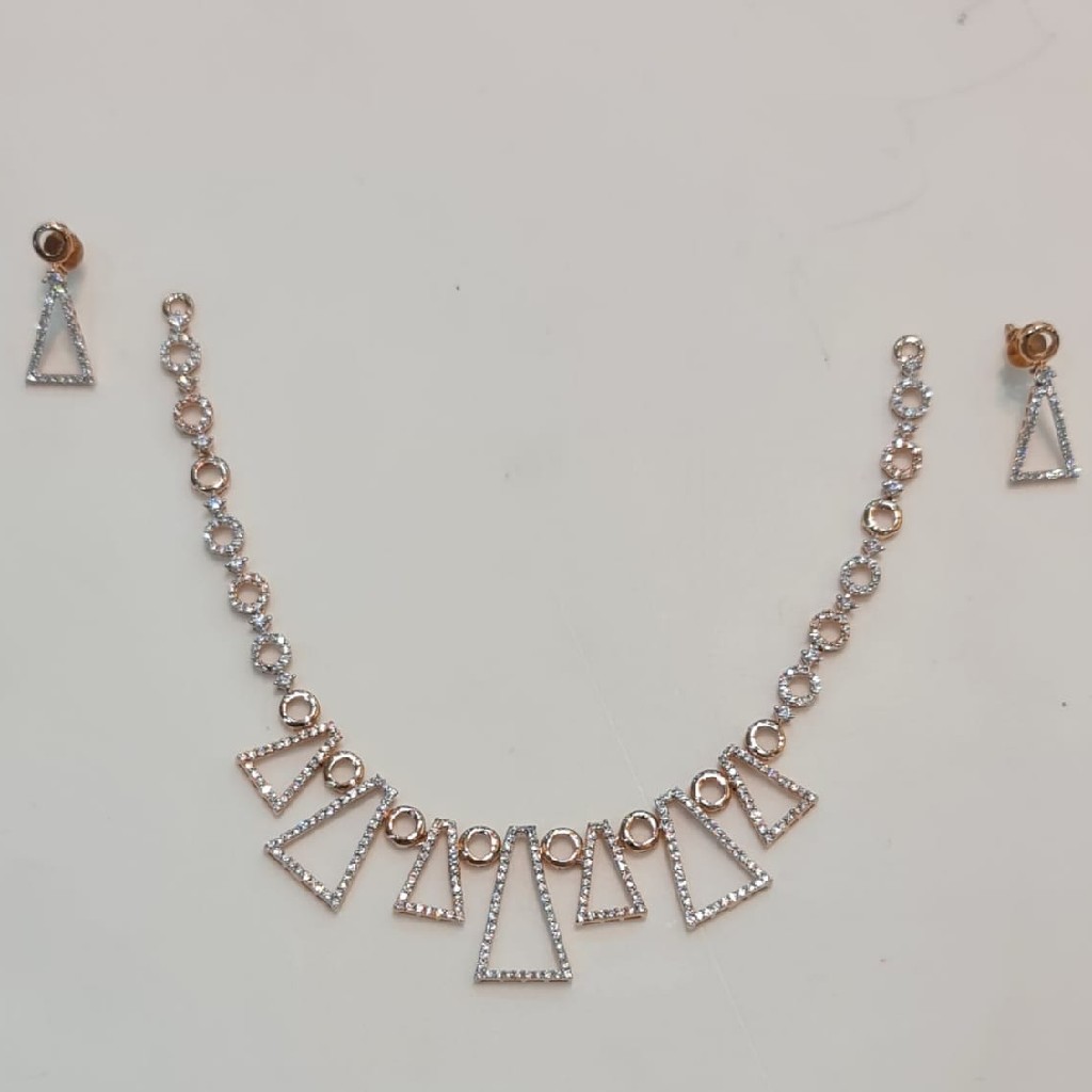 Gold Hallmark Necklace with Earrings