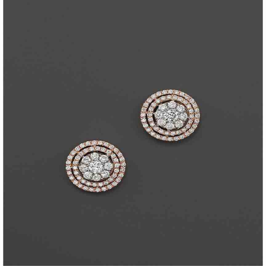 18KT Gold Round Shape Flower Designer Diamond Earring