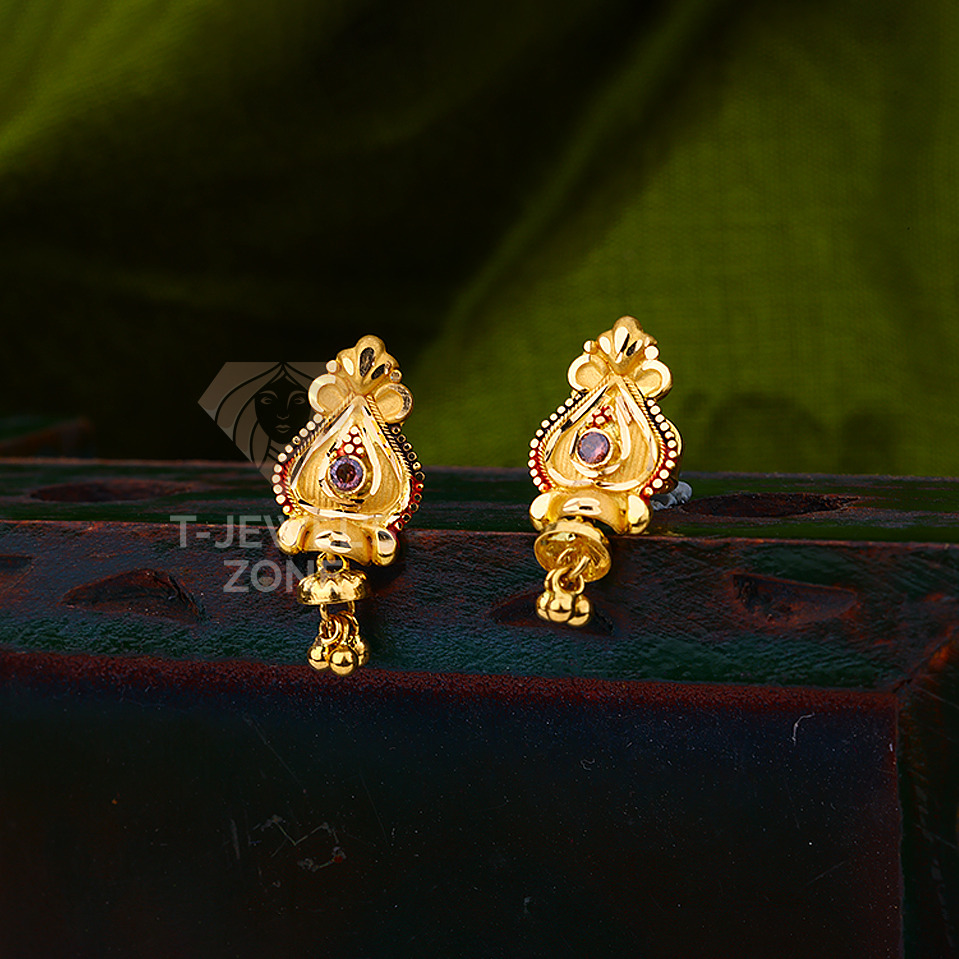 Gold earring-Touch(76,84,92)