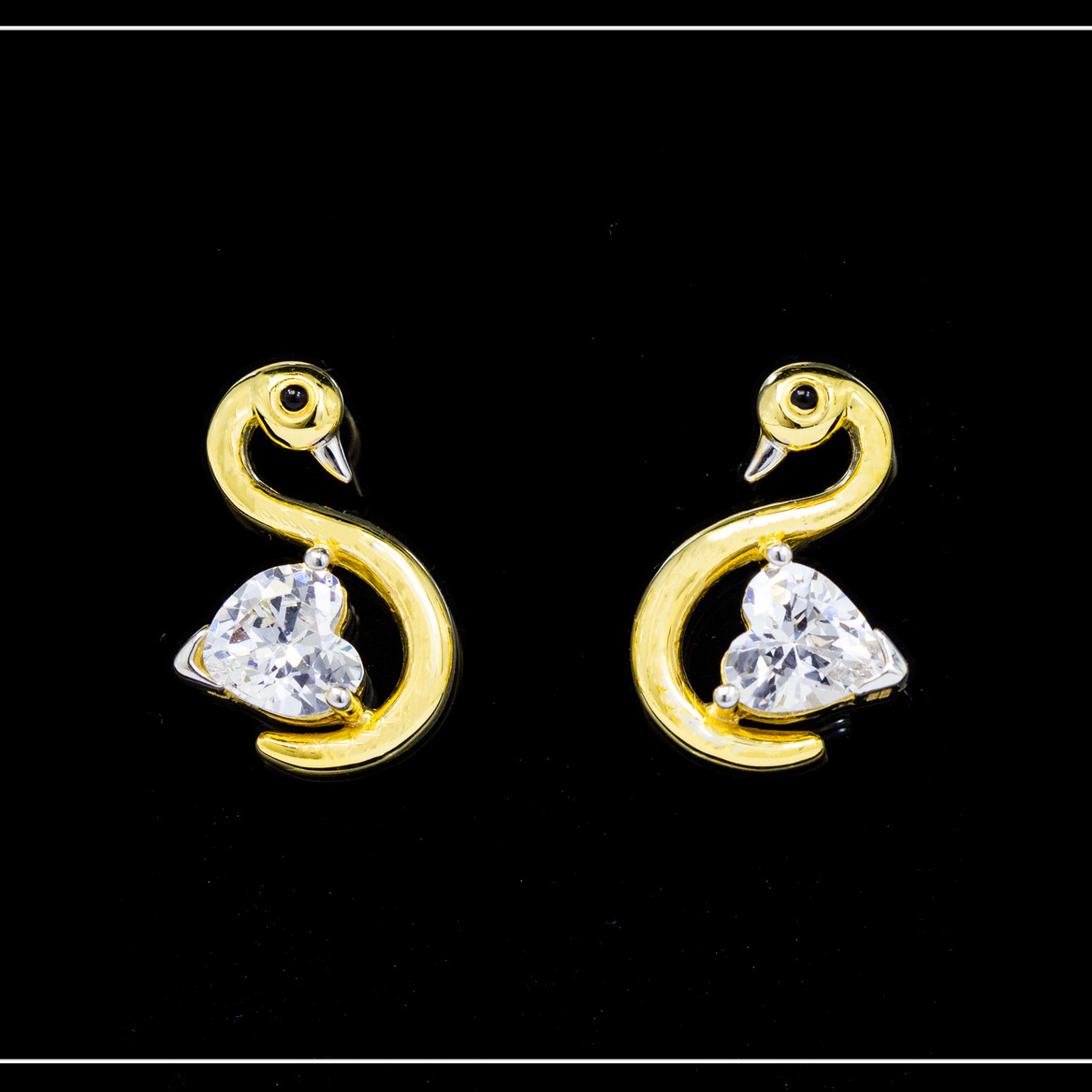 Buy quality 18K Yellow Gold Heart Duck Hallmarked Earrings in Indore