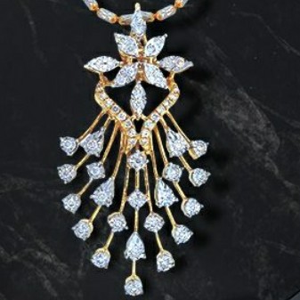 18kt rose gold special occasions favorite pendant for ladies png1002